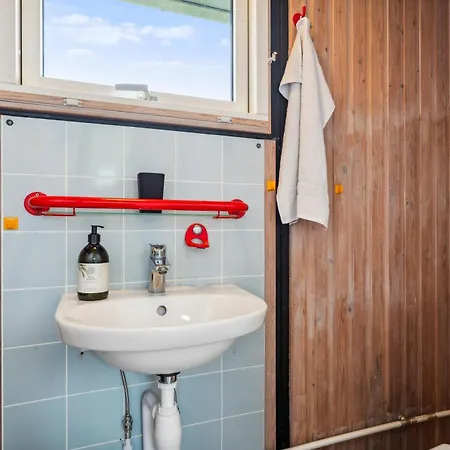 Cosy And Well-arranged With Annex, Terrace And For The Whole Family Close To Forest, And The Charming Town Centre Of Ebeltoft