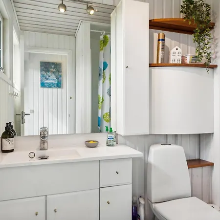 Cosy And Well-arranged With Annex, Terrace And For The Whole Family Close To Forest, And The Charming Town Centre Of Vakantiehuis *